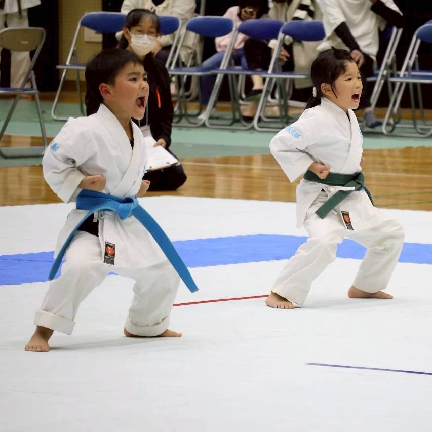 子供の形 気合い